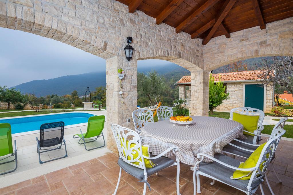 Villa Stonegate Estate - Bonus, Dvije Vile Jedna Cijena! Opatija Exterior photo